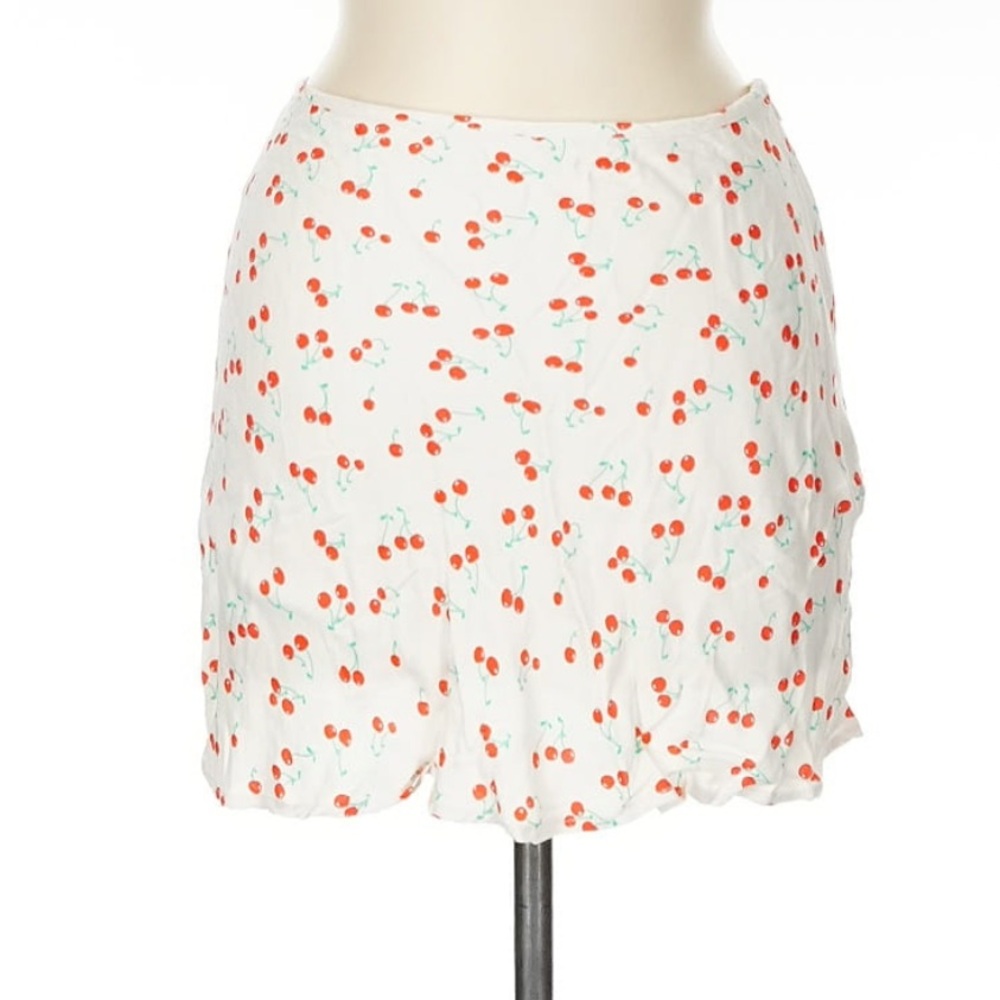 Zara White Mini Skirt with Red Cherry Print